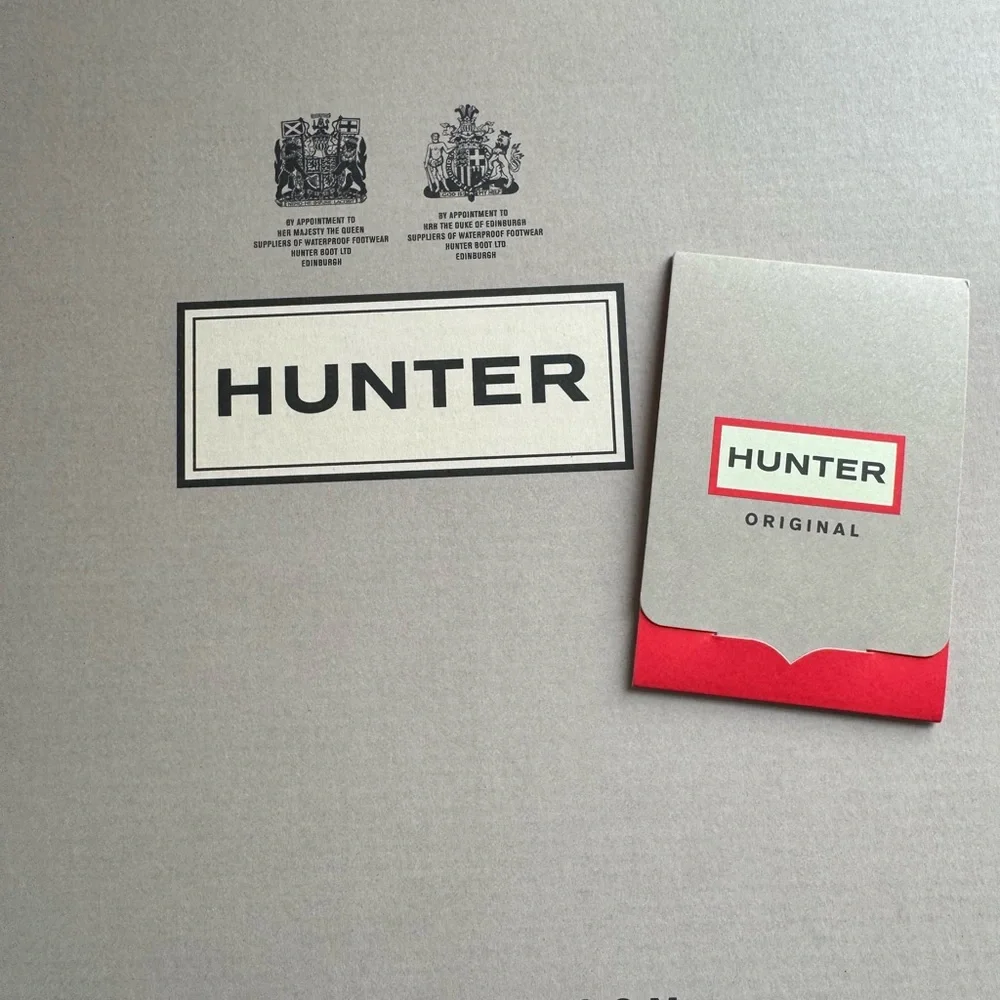 NWT Hunter Original Short Gloss Boot with Expandable Back -Womens Size 9 - Picture 12 of 13